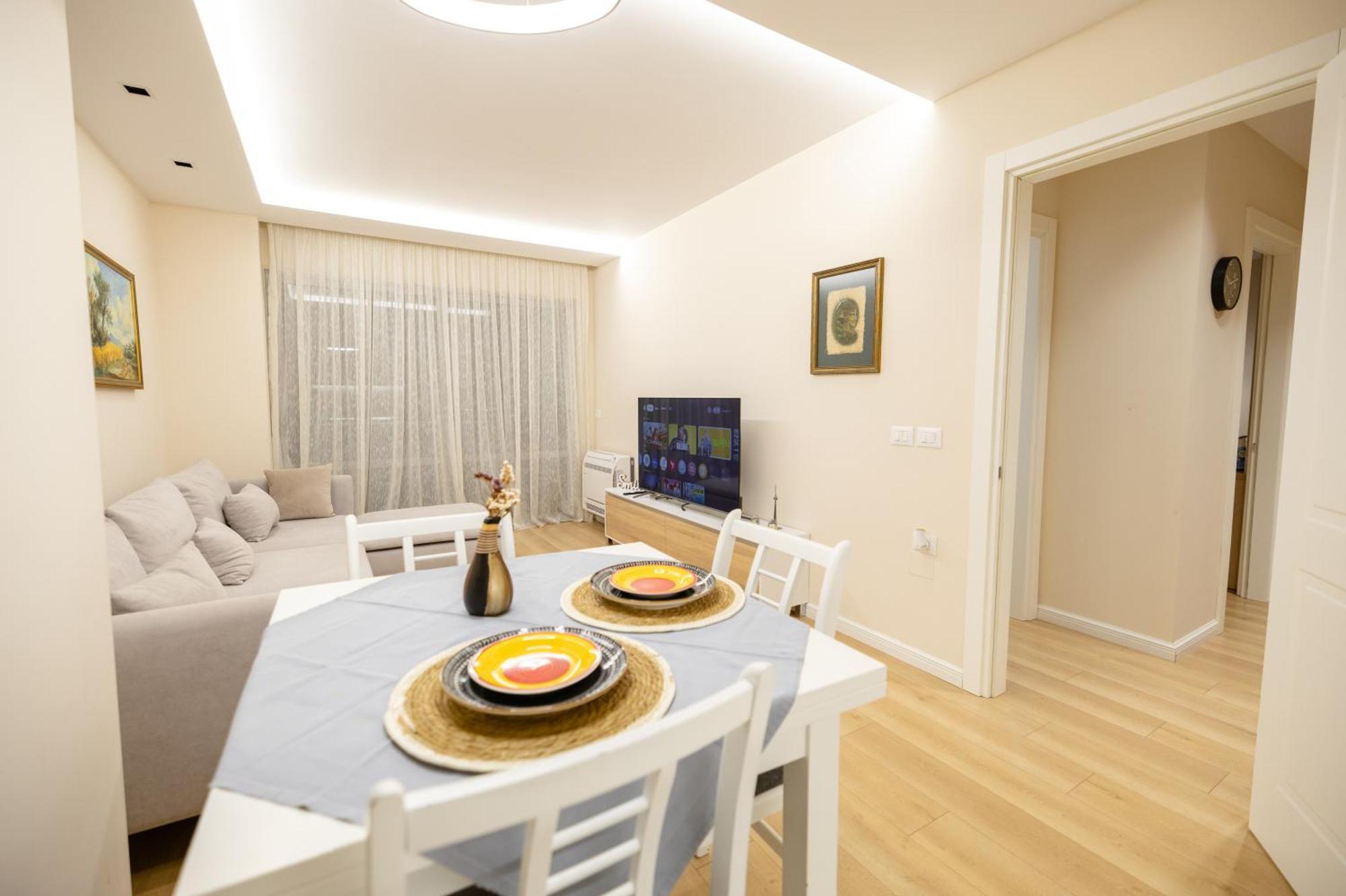 Luxury Center Observatori * Tirana