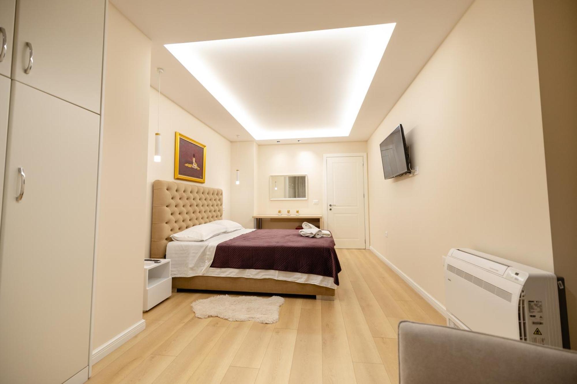 Luxury Center Observatori Apartment *